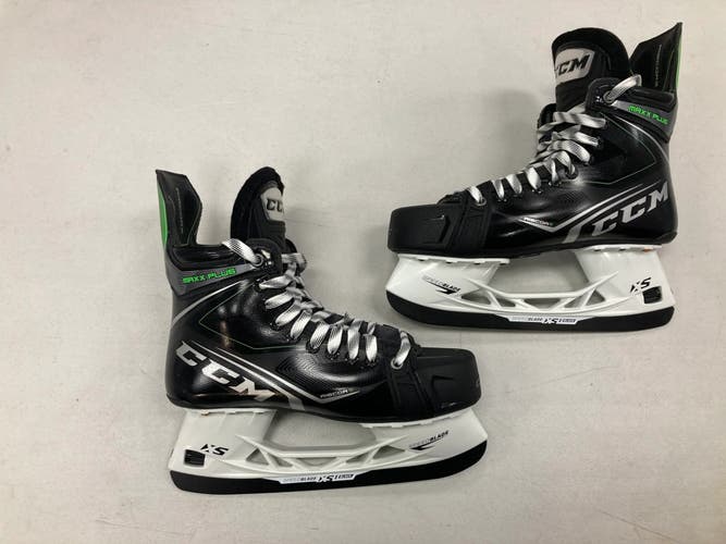 NEW Senior CCM Ribcor Maxx Plus Hockey Skates Size 8.5