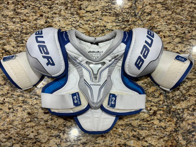 Junior Large Bauer Nexus N9000 Shoulder Pads (Used)