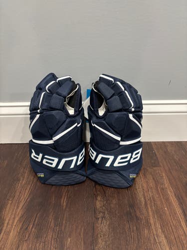 Bauer Vapor Hyperlite Gloves 13" (New)  Blue