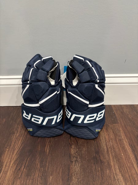 Bauer Vapor Hyperlite Gloves 13" (New)  Blue