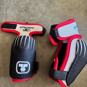 Total Hockey Elbow Pads Hockey -Youth Small