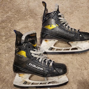 Bauer Supreme 3S Pro Hockey Skates Size 6 Fit 3 (Used)