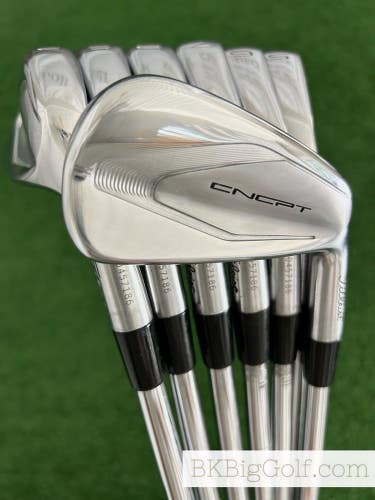 Titleist CNCPT CP-02 Forged Iron Set 4-P / True Temper AMT White Extra Stiff