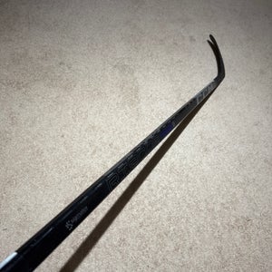 Senior CCM Ribcor Trigger 8 Right Handed Hockey Stick P28 (New)