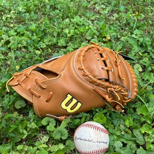2025 Wilson A2000 M23 33.5” Catchers Mitt Baseball Glove Tan