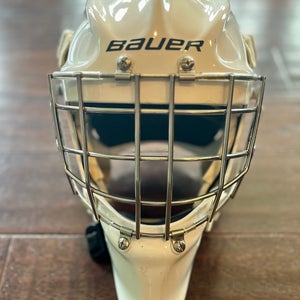 Senior 2024 Bauer 960 Goalie Mask (Used)