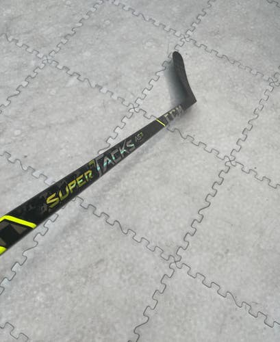 Intermediate CCM Super Tacks AS3 Pro Left Hand Hockey Stick P28 Pro Stock (New)