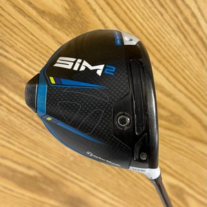 Men's 2021 TaylorMade Sim2 Right Handed Driver Stiff Flex 10.5 Loft (Used)