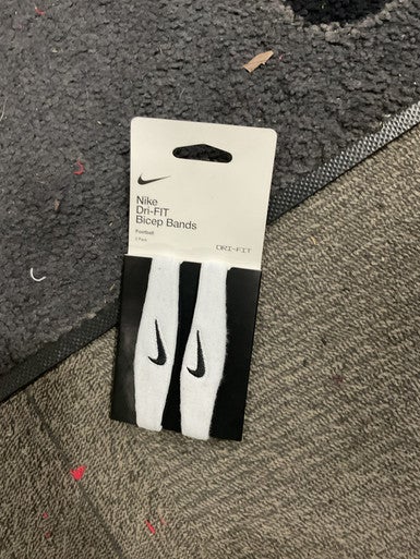 Used Nike Football Accessory 11614-S000217944