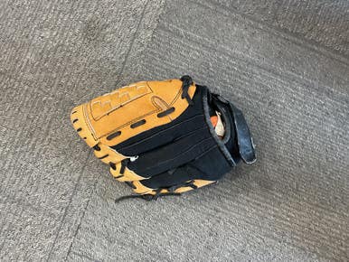 Used Easton Z-FLEX BB/SB Glove T-ball Black 10" 11614-S000217907