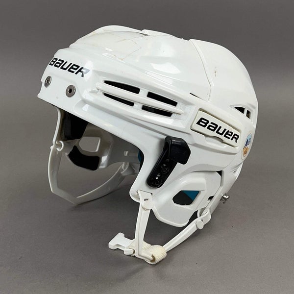 Bauer Prodigy S/M Adjustable 6" to 6 5/8" Youth Hockey Helmet