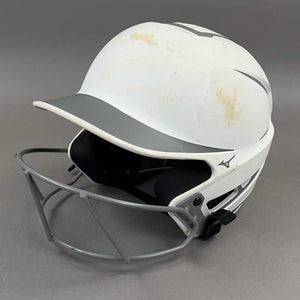 Mizuno F6-BT S/M 6 3/4" to 7 3/8" Senior Softball Batting Helmet
