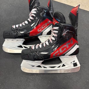 2023 CCM JetSpeed FT6 Hockey Skates Narrow Width   7 (New)