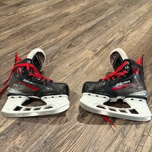 Bauer Vapor 5x pro Hockey Skates Regular Width 13 (Used)