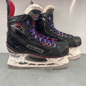 Used Bauer VAPOR X500 Junior Hockey Skate Junior 02.5 11858-S000077776