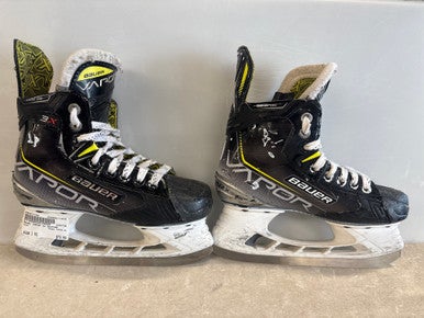 Used Bauer VAPOR 3X Junior Hockey Skate Junior 02 11858-S000077768