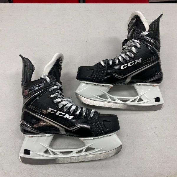 NEW Senior CCM RibCor 90K Hockey Skates Size 8