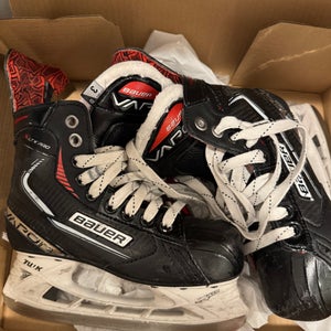 Bauer Vapor XLTX Pro Hockey Skates Regular Width Size 3 (Used)