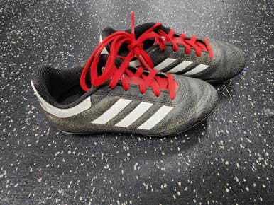 Used Adidas Soccer Cleats Black And White Youth 13.0 11849-S000030384