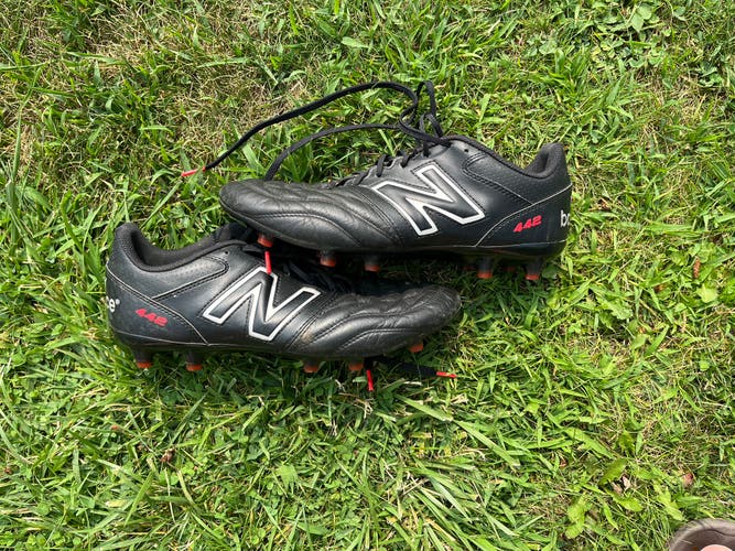 New Balance 442 Molded Cleats Cleats