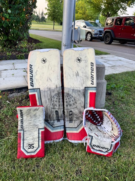 Ohio State Buckeyes Custom Medium Bauer MACH Goalie Set