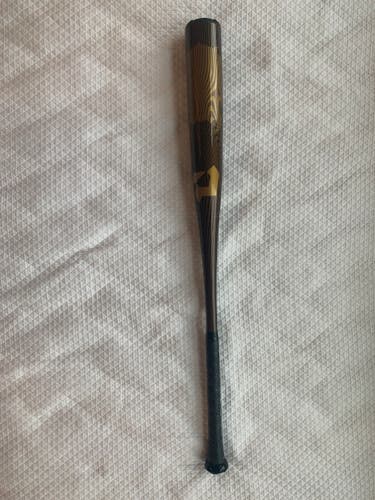 New Demarini Voodoo One 33in 30oz (not wrapped)