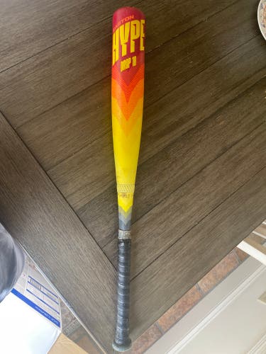 Easton Hype Fire Composite USSSA Certified Bat (-10) 18 oz 28" (Used)