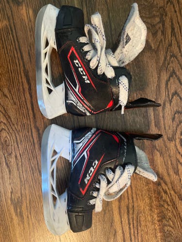 CCM FT340 Jetspeed Youth Hockey Skates size 11