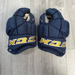Notre Dame Irish Game Worn CCM HGJSPP Gloves 13" Pro Stock (Used)
