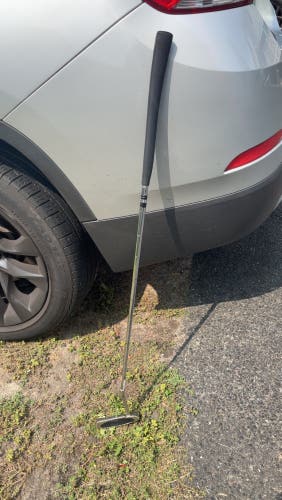 Black Men's 2018 Blade TaylorMade Right Handed Putter 33" (Used)