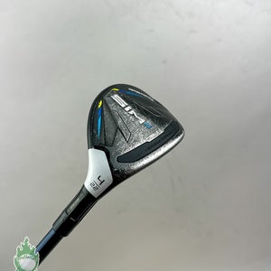 Used RH TaylorMade Sim 2 Max 4 Hybrid 22* Ventus 6-R Regular Flex Graphite Golf