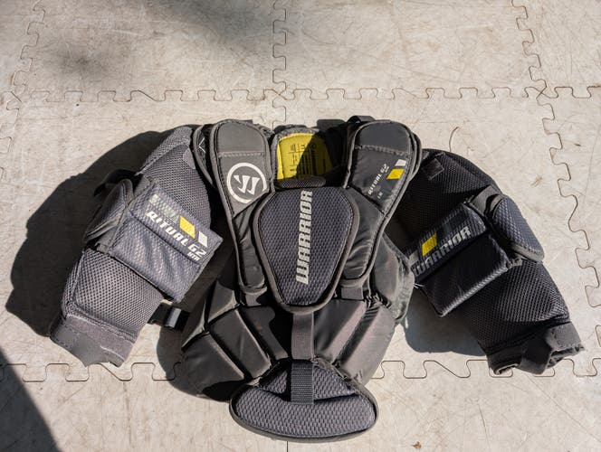 Warrior Ritual G2 Goalie Chest Protector (Used) - Youth L/XL