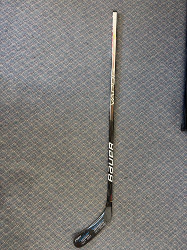 Bauer Vapor Hyperlite Hockey Stick (New)