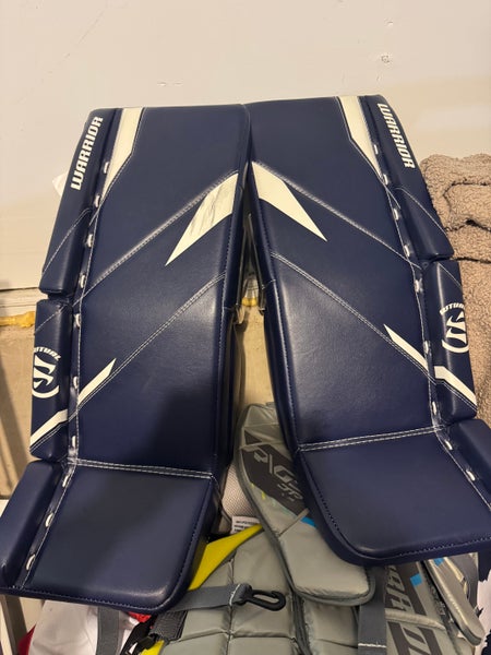 26" Warrior Ritual G7 Goalie Leg Pads (Used)