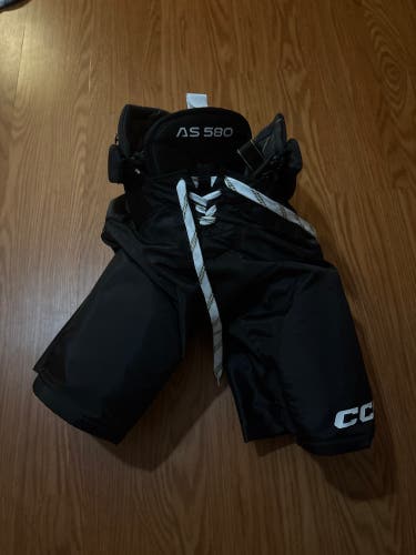 Senior Medium CCM Tacks AS 580 Hockey Pants  (Used)