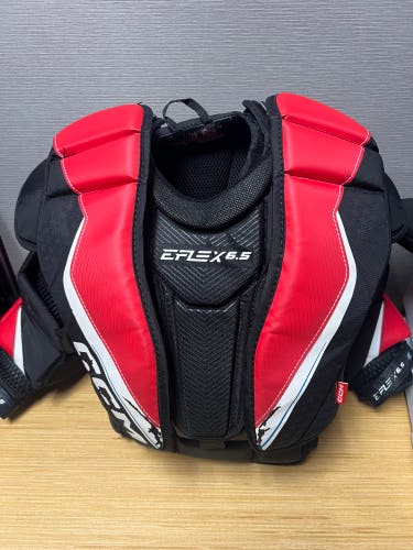 Large/Extra Large  2024 CCM Extreme Flex E6.5 Goalie Chest Protector (Used)