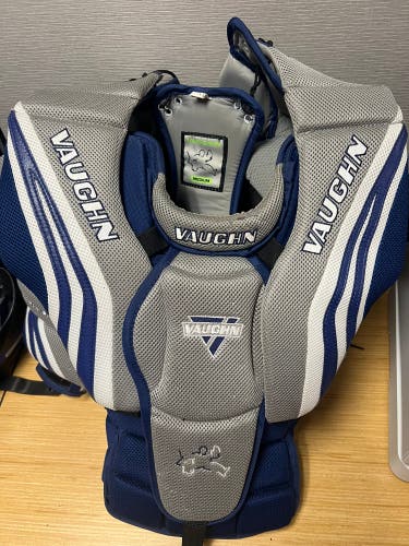 Medium  2024 Vaughn Ventus SLR Goalie Chest Protector (Used)
