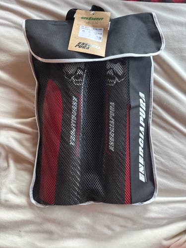 Energiapura Shin Guards Carbon Pro Size: 43