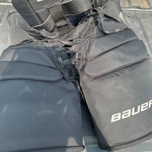 Junior Medium Bauer GSX Hockey Goalie Pants (Used)
