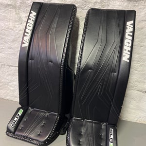 Vaughn SLR 3 pro leg pads