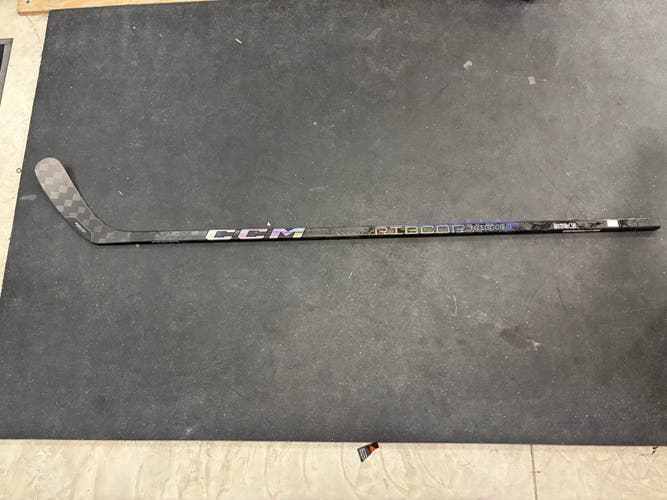 Intermediate CCM RibCor Trigger 9 Pro Right Handed Hockey Stick P29  (New)