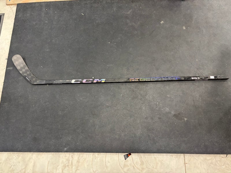 Intermediate CCM RibCor Trigger 9 Pro Right Handed Hockey Stick P29  (New)