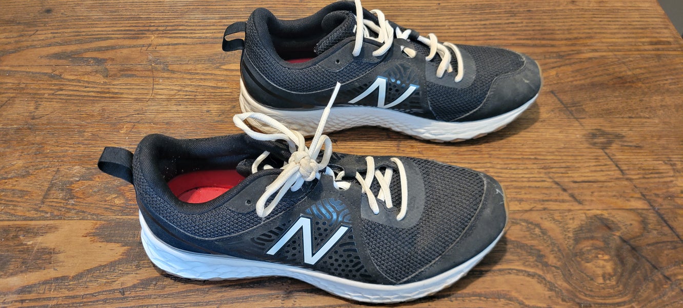 New Balance Turf Shoes Mens Size 10.5 Low Top Black (Used)