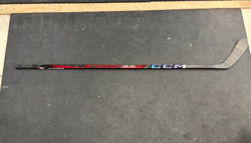 Senior CCM Jetspeed FT7 Pro Left Hand Hockey Stick P28  (New)