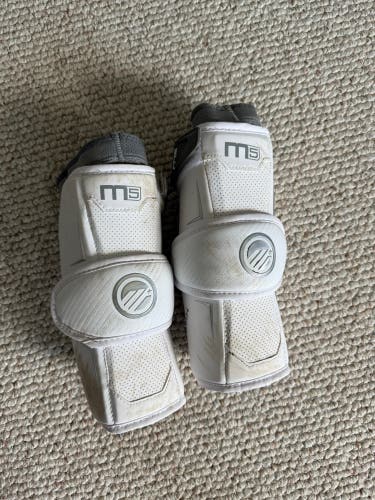 Large Adult Maverik M5 Arm Pads (Used)