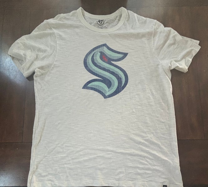 Seattle Kraken Graphic Logo 47 Brand White Short Sleeve TShirt Adult XXL NO TAGS