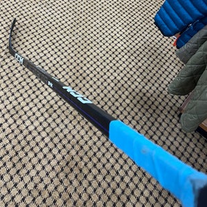 CCM Ribcor 84K Hockey Stick - Left Hand - P29 Curve - 85 Flex