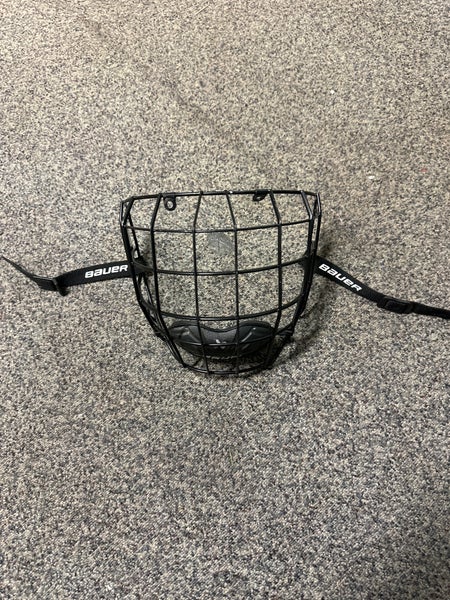 Medium  Bauer Profile II Facemask Full Cage (Used)