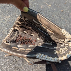 2020 Infield RH Rawlings Highlight Series Baseball Glove 12.5" (Used)