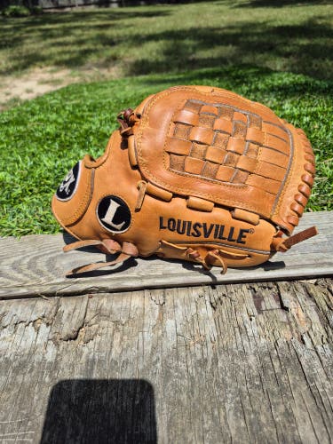 1990 Infield RH Pro series Baseball Glove 11.75" (Used)